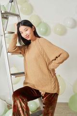 Losse trui met raglan kabel in Regina | Lang Yarns