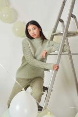 Trui met fantasiesteek en kabelmouwen in Malou Light | Lang Yarns