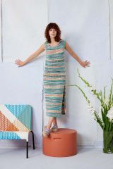 Jurk met gaatjesmotief in Fiesta | Lang Yarns