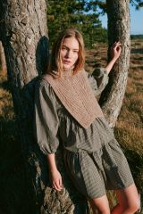 Kraag met borststuk en patentpatroon in Natural Alpaca Pelo | Lana Grossa