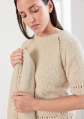 Truitje met brede, korte raglanmouwen in Natural Alpaca Pelo | Lana Grossa