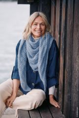 Breipakket Driehoeksjaal met gaatjesmotief in Cool Wool Lace & Silkhair van Lana Grossa koop je bij Wolboetiek Mooigemaakt