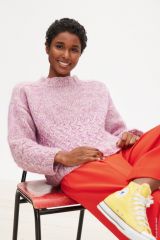 Trui met vlechtpatroon in Alpaca Air & Ecopuno | Lana Grossa