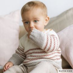 Gestreept babytruitje met gerstekorrelsteek in Cotton in Love | Katia