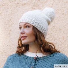Muts met pompon in Supreme Merino | Katia