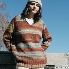 Breipakket Trui met v-hals en raglanmouwen in Kirei Color van Katia koop je bij Wolboetiek Mooigemaakt