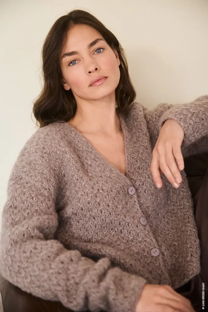 hw2025-lookbook-19-lana-grossa_9231019_M20_MF3.webp