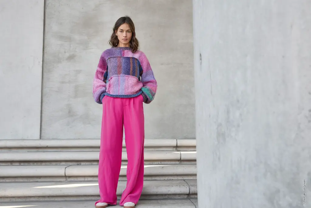 hw2025-lookbook-19-lana-grossa_9231019_M17_MF3.webp