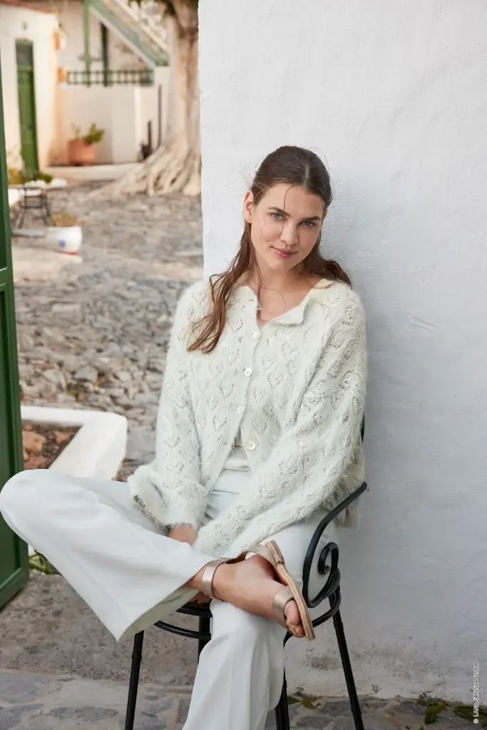 Oversized vestje met ajourmotief in Finito | Lana Grossa