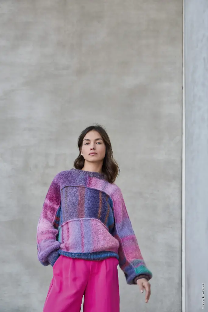 Dwarsgebreide trui in Gigante Multi | Lana Grossa