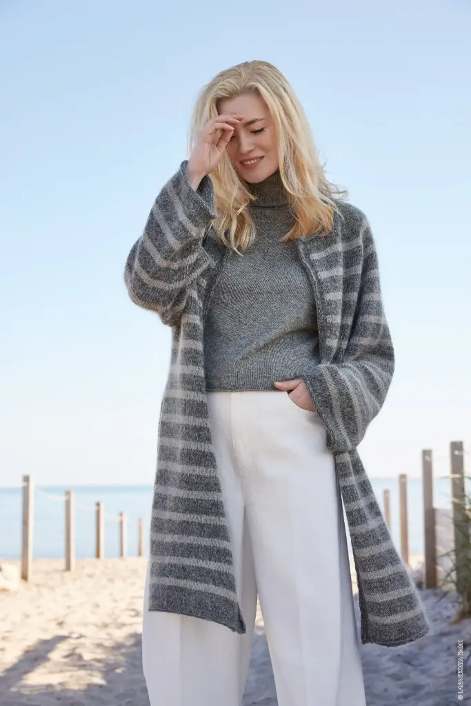 Top Down vest met streepmotief en sluitbiezen in Merino Superiore & Silkhair | Lana Grossa