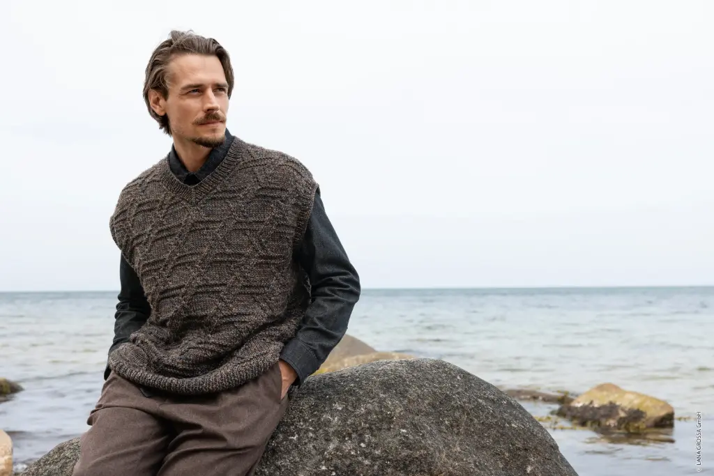 Mannendebardeur met fantasiemotief in Vintage Chunky | Lana Grossa