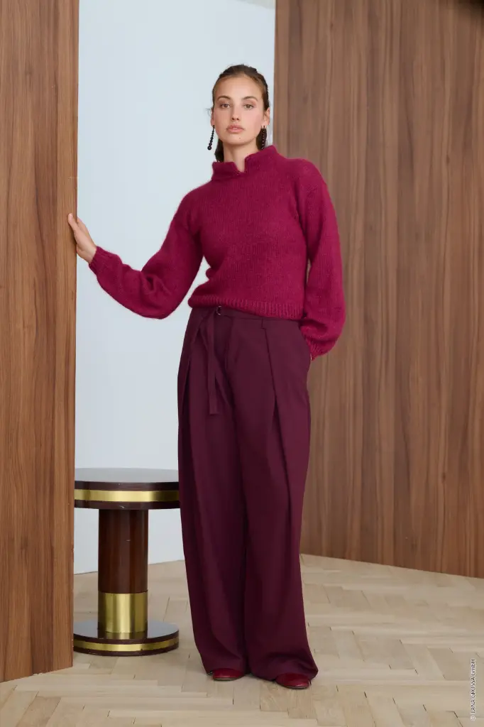 Trui met staande kraag en pofmouwen in Cool Wool Lace & Silkhair | Lana Grossa