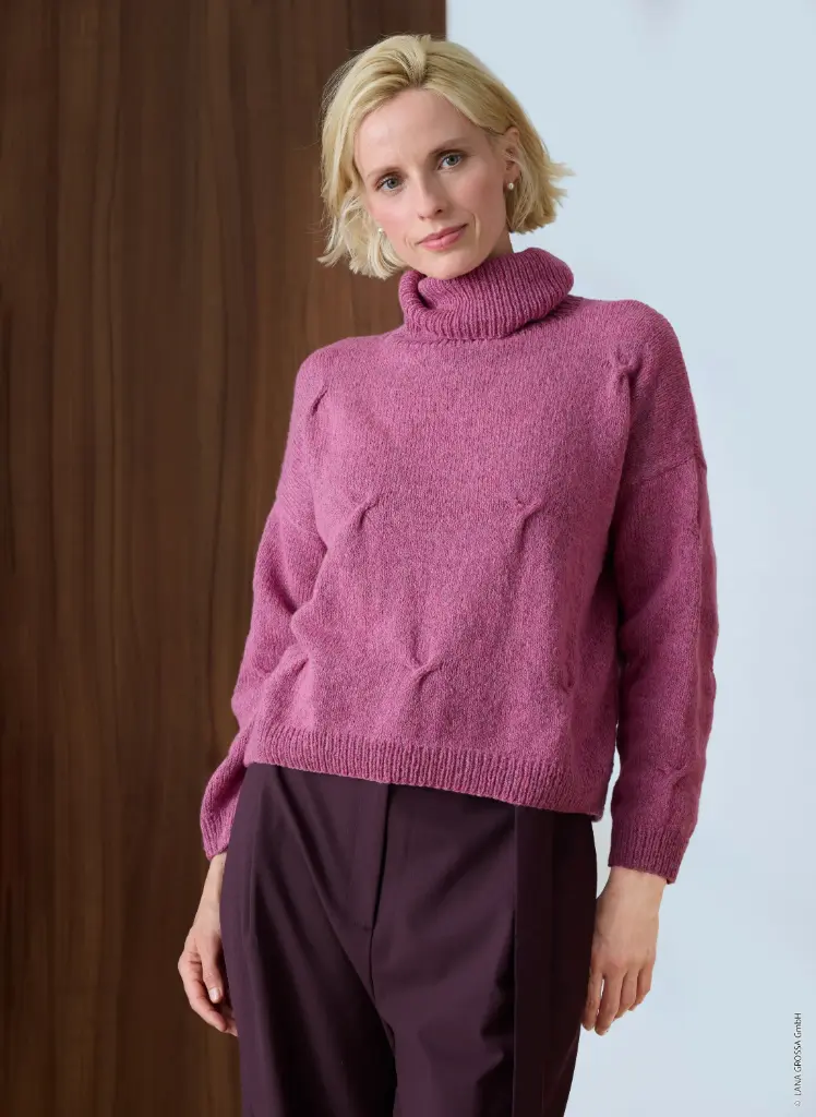 Trui met sober kabelmotief en rolkraag in Cashmere 16 Fine | Lana Grossa