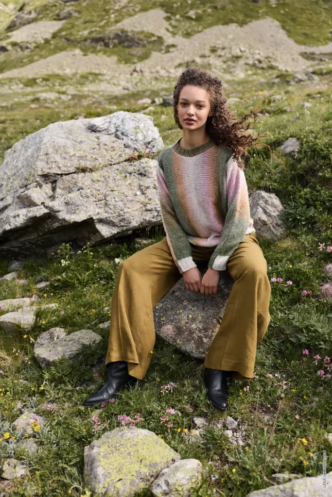 Dwarsgebreide trui in Gomitolo Fumo | Lana Grossa