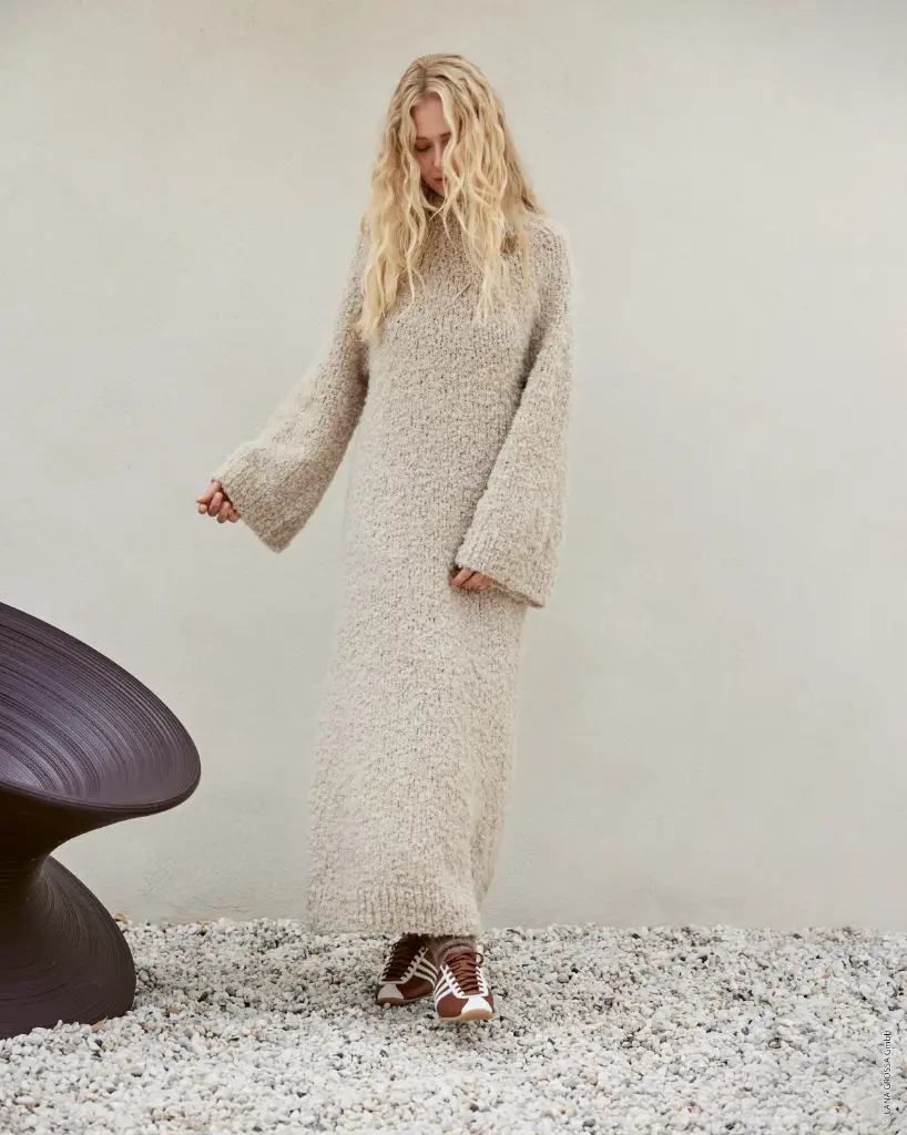 Top  Down Lang kleed met brede mouwen in Orsetto | Lana Grossa