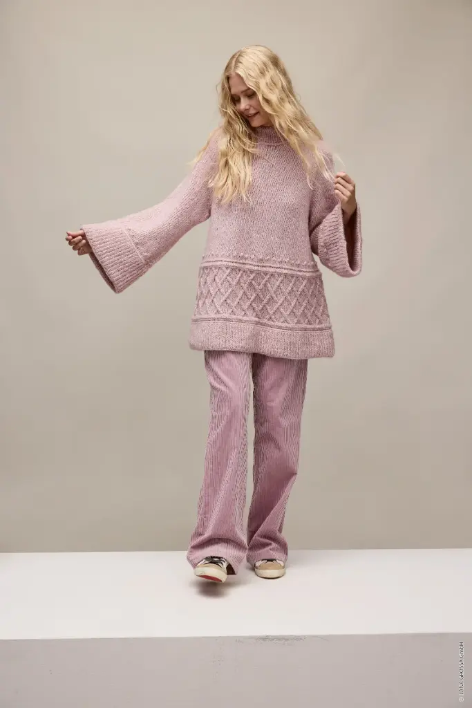 Topdown trui met trompetmouwen in Natural Alpaca Pelo | Lana Grossa