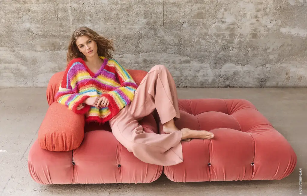 Losse trui met v-hals in Summer Softness, Bottoni & Basta | Lana Grossa