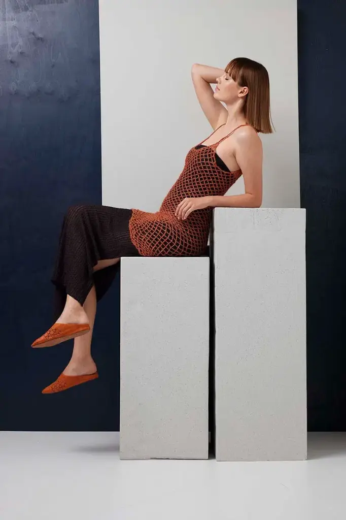 Gehaakte overjurk met netpatroon in Astra & Lace | Lang Yarns