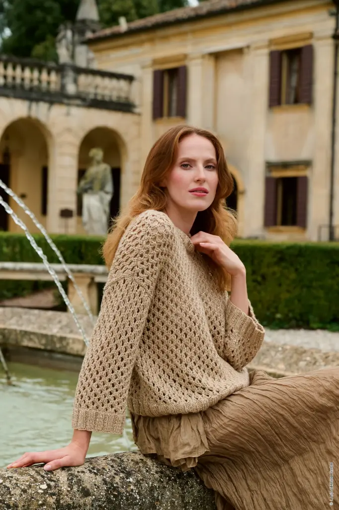 Trui met gaatjespatroon in Summer Softness & Glamour | Lana Grossa