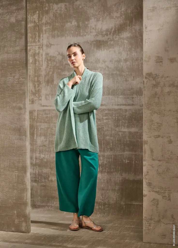 Half lange vest met sjaalkraag in Campo | Lana Grossa (kopie)