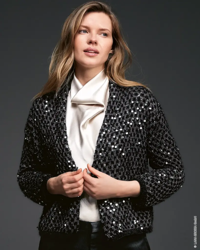 Vest met gatenmotief in Brigitte 2 & Cosmo | Lana Grossa