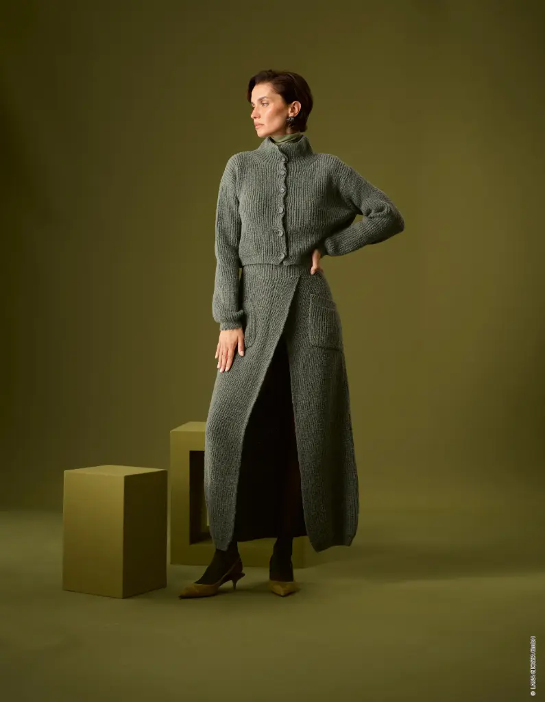 Vest met knopen en staand kraagje in Cashmere 16 Fine | Lana Grossa