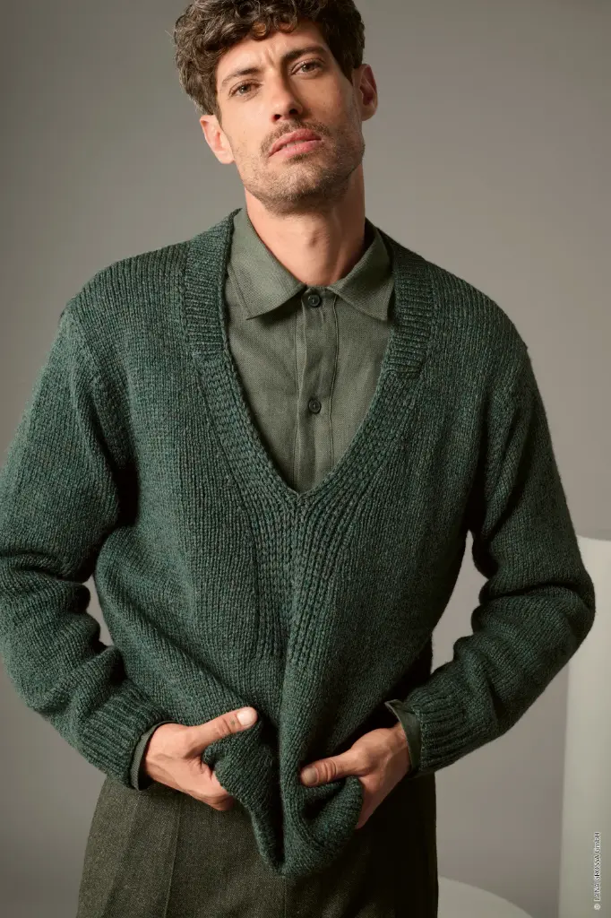Trui met grote v-hals in Cool Merino | Lana Grossa