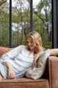 Truitje met korte mouwen en streepjesmotief in Ecopuno & Silkhair | Lana Grossa